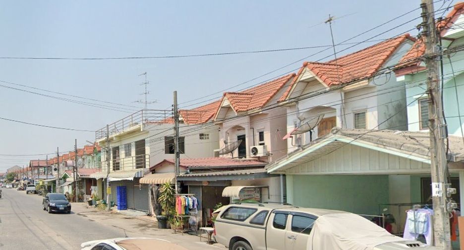 Amornsap Yuwittaya Village