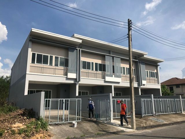 Lopburi Ville