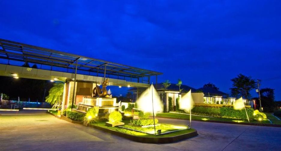 Nakhon Asset Village