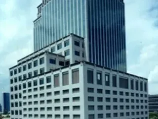 Tonson Tower