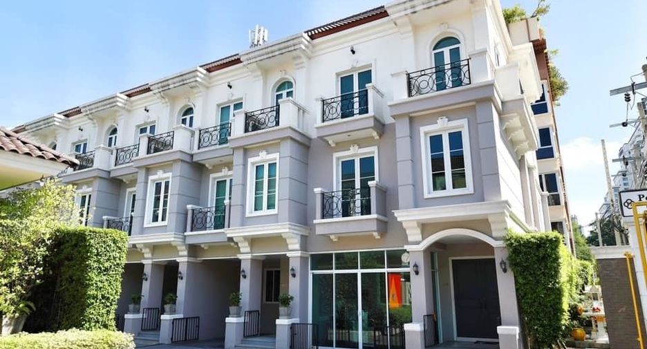 Inhome Luxury Residence