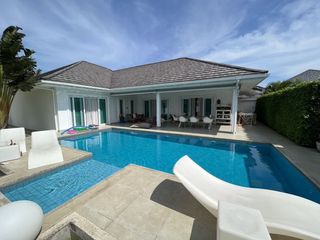 Oasis Villas