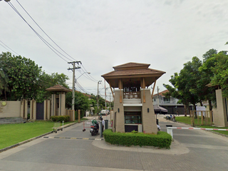 Pruksa Ville Pattanakarn