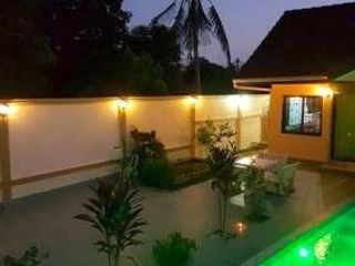 หมู่บ้านสวนสุนทรภู่