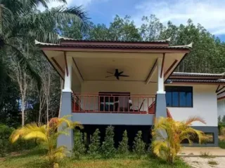 ลันตา ไม้แก้ว วิลล่า