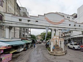 Sri Thai Condominium
