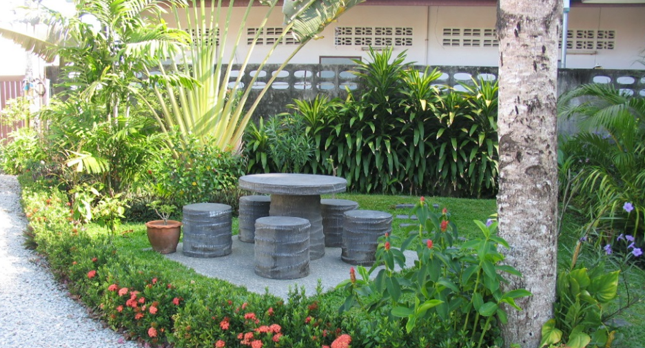 Garden Villa