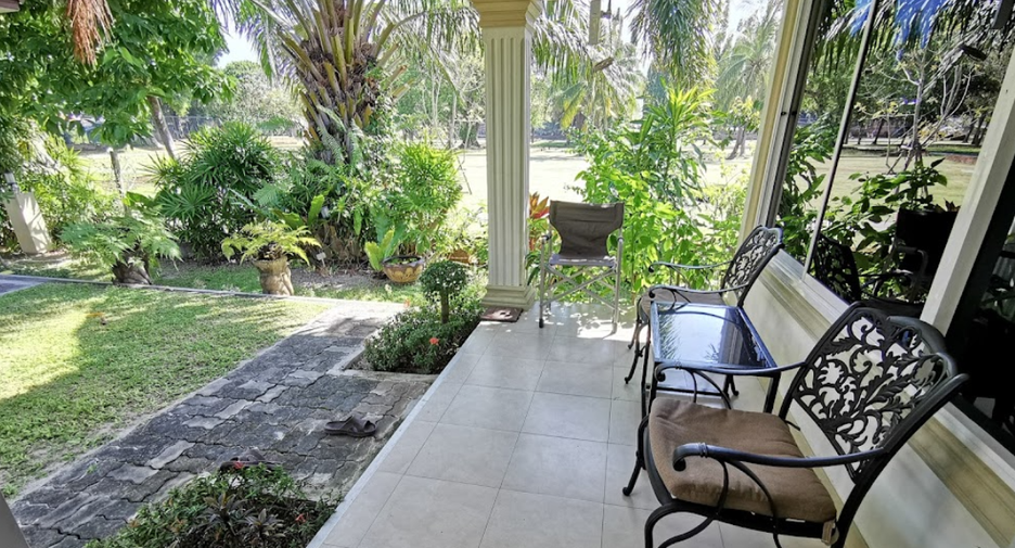 Garden Villa