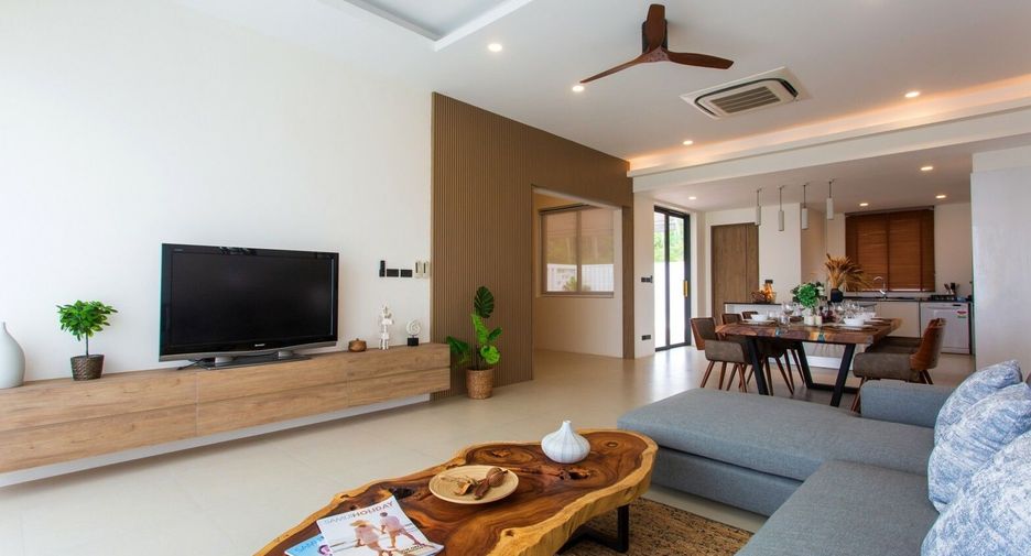 Paragon Villas