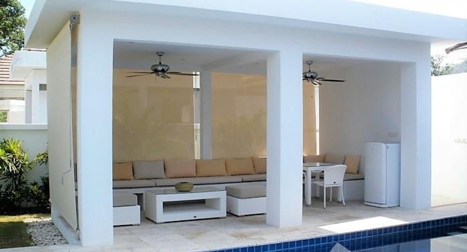 White Stone Villas