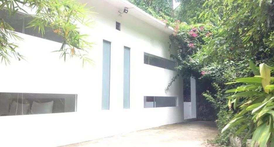 Villa Ana