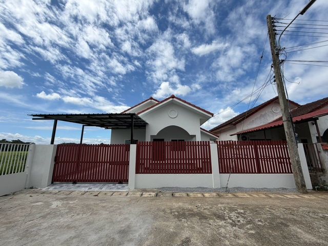 Baan San Phrachao Ngam