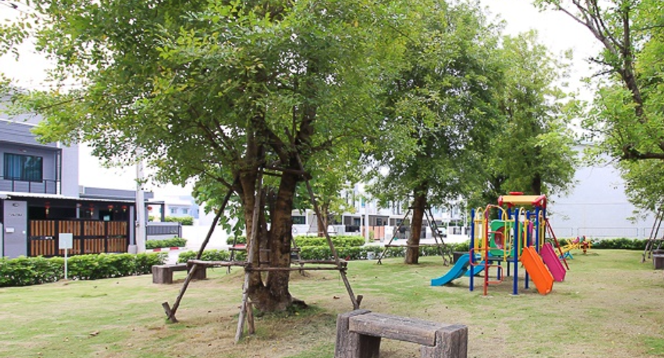 Arkh Park Wacharaphon - Sai Mai