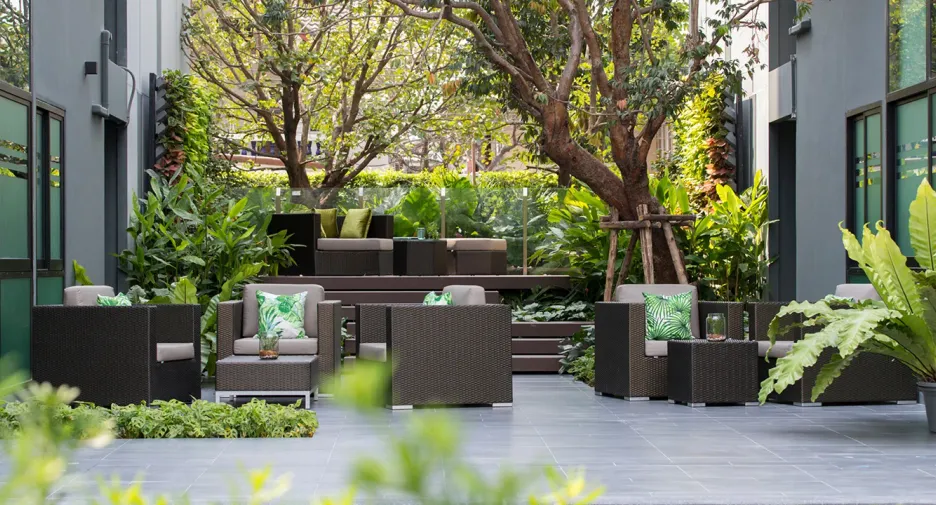Icon Condo Seri Thai Green Space