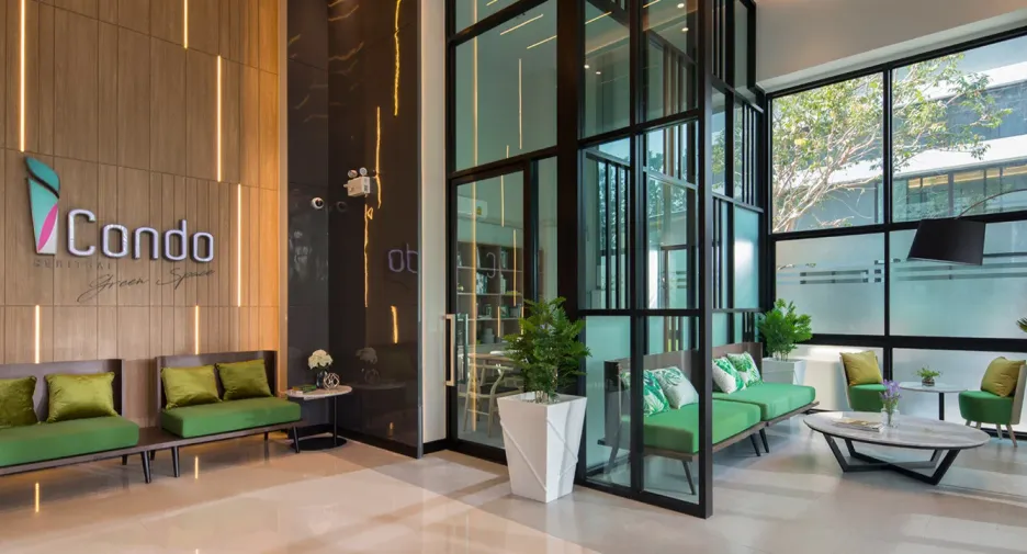 Icon Condo Seri Thai Green Space