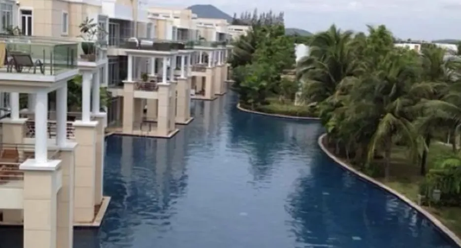 Sunvillas Hua Hin Blue Lagoon