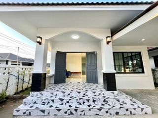 Baan Vipanee View