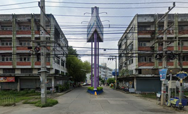 Baan Eua Arthorn Baan Chang