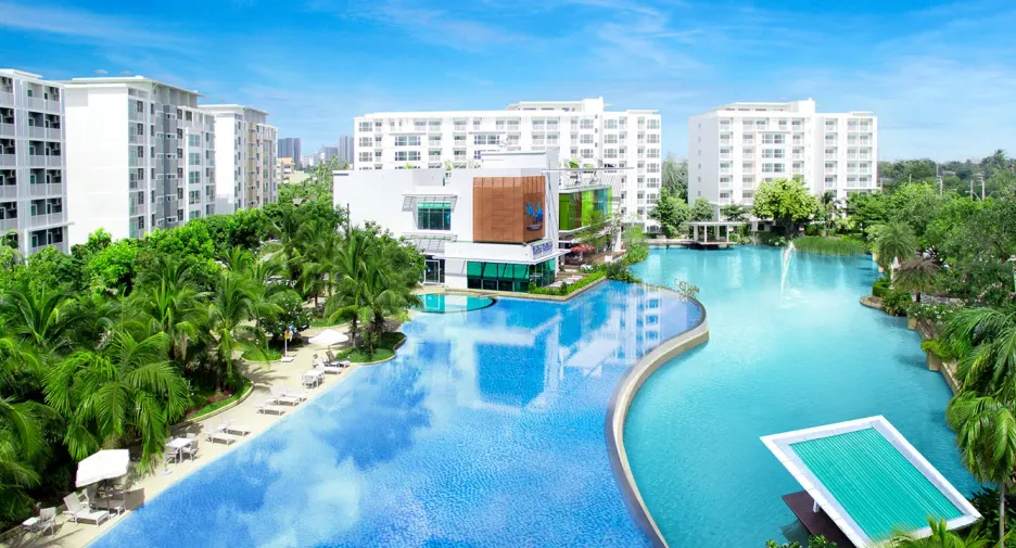 The Lake sathorn-wutthakat