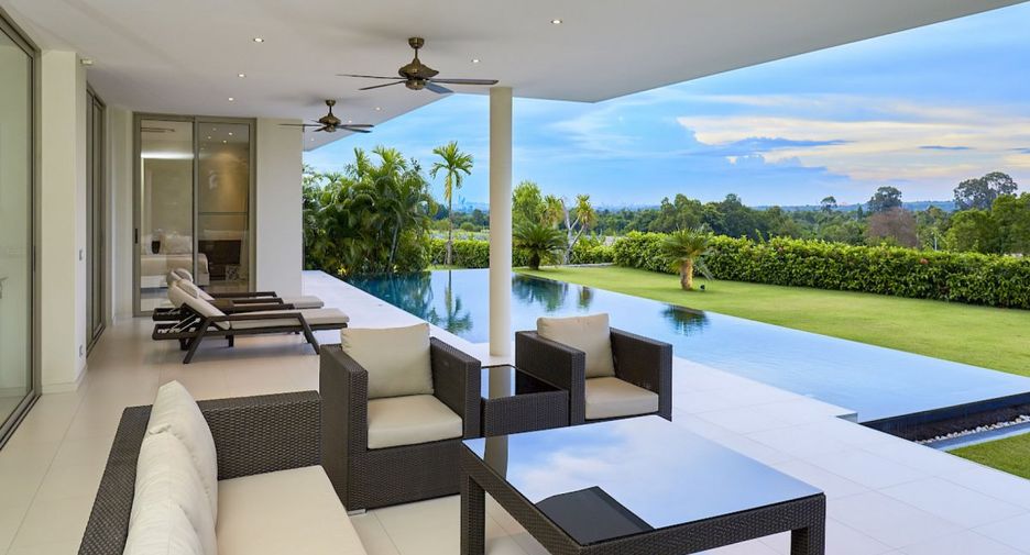 Silverhill Residence