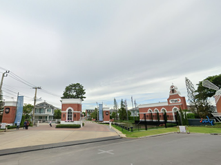 Villaggio Prachauthit 90
