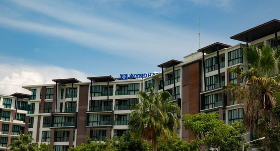 Royal Lee The Terminal Phuket