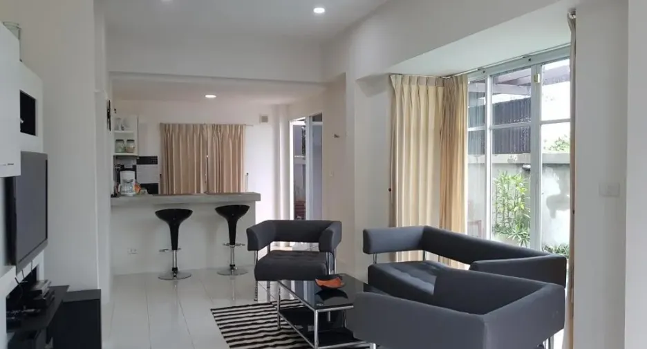 Paknampran Townhouse With Pool
