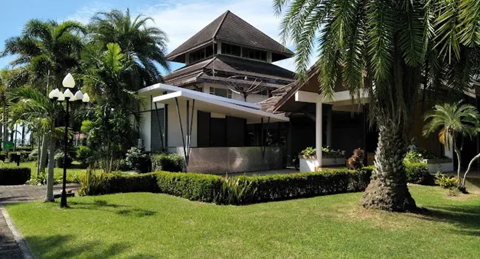 Rock Garden Beach Resort