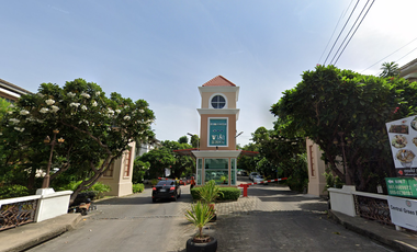 Baan Suan Thon Park Gallery
