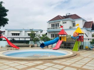 Buathong Pool Villa