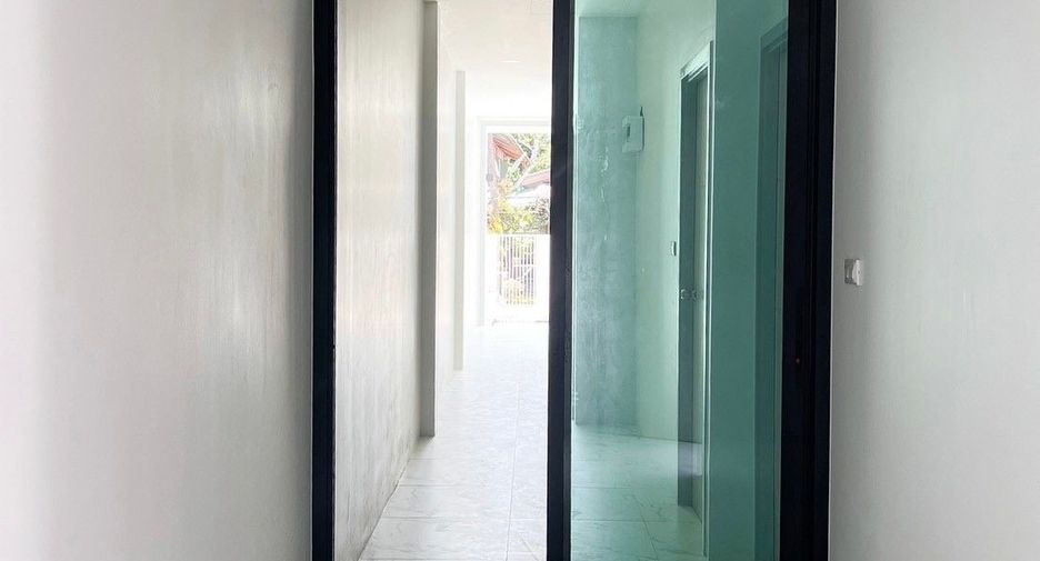 Modernes Townhouse Kukhu