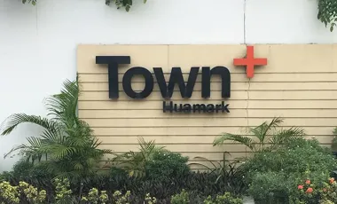 Town Plus Huamark