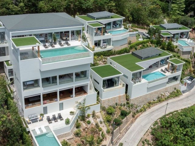 Zog Villa
