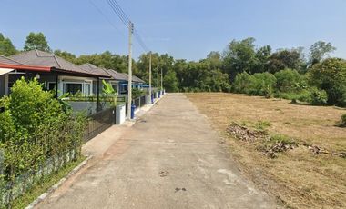 Duangporn Home