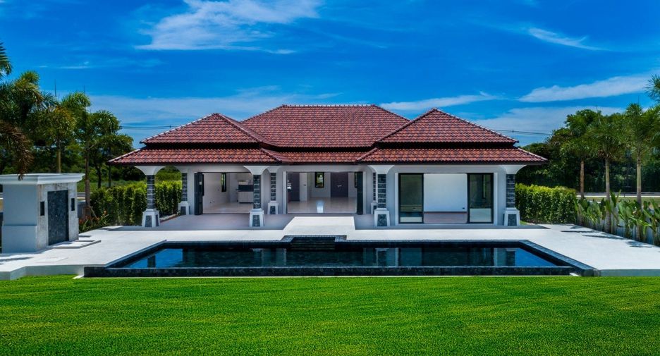 Laguna Homes