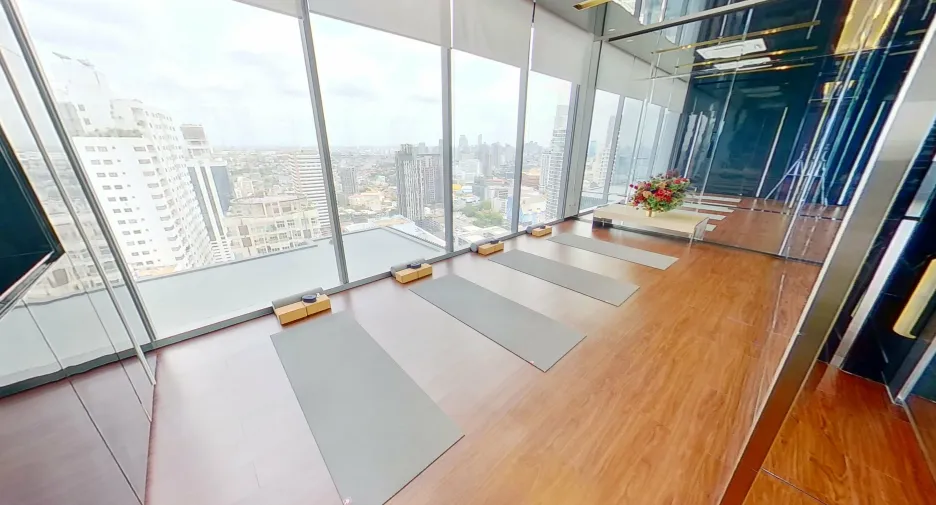 LAVIQ Sukhumvit 57