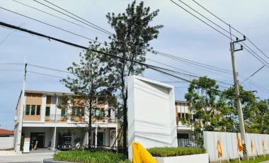 ภูริลาดหลุมแก้ว