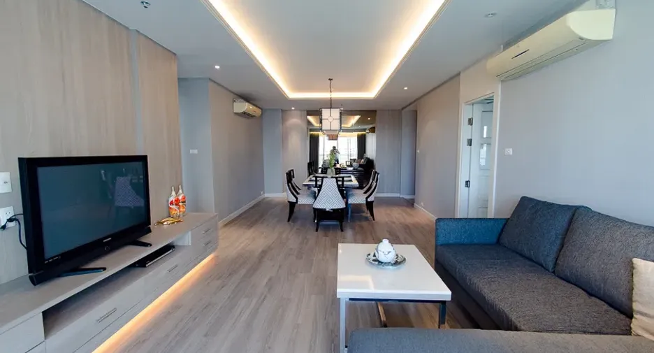 UN RESIDENCE