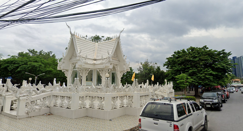 Mu Ban Cement Thai