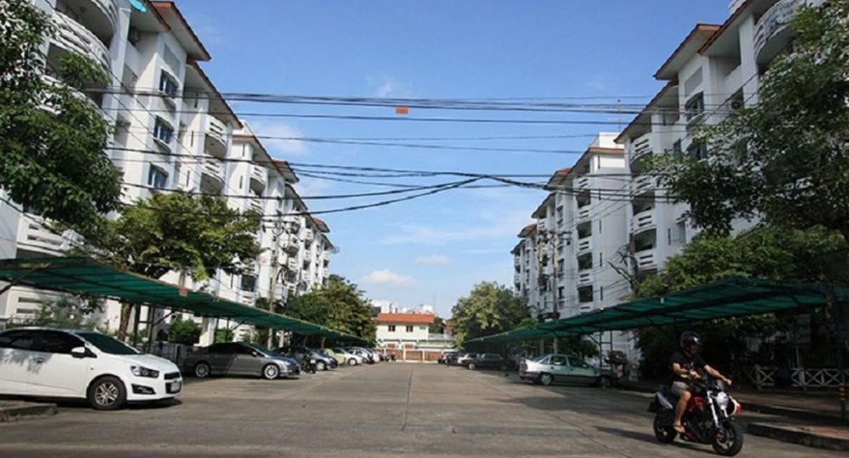 Suan Thon Condo House