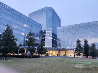 RS Tower