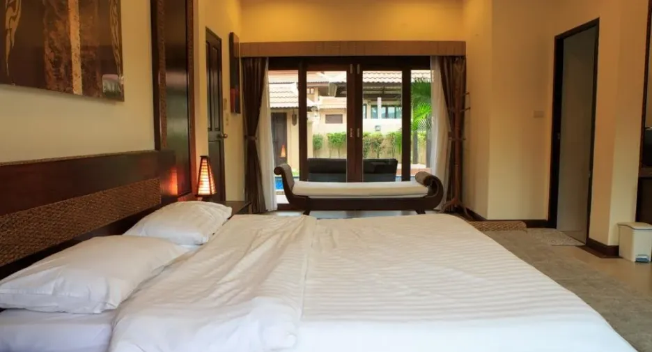 Whispering Palm Resort & Plu Villa