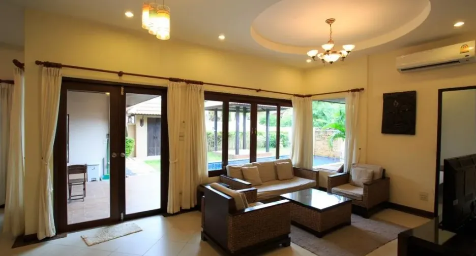 Whispering Palm Resort & Plu Villa