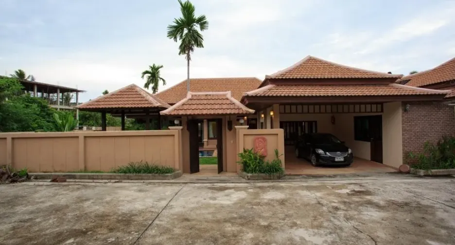 Whispering Palm Resort & Plu Villa