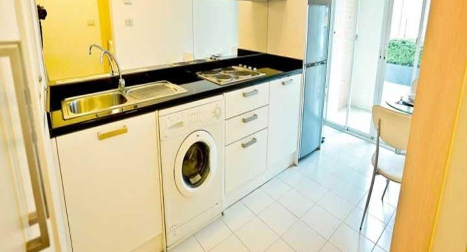 For sale 1 bed condo in Wang Thonglang, Bangkok
