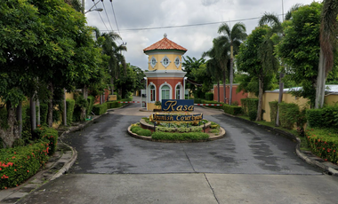Rasa Spanish Courtyard