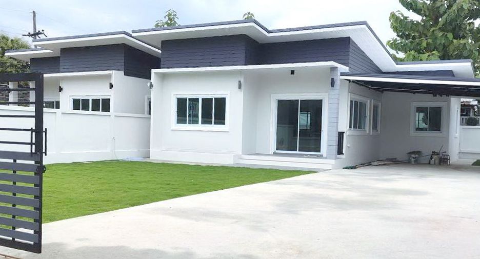 Saranis House