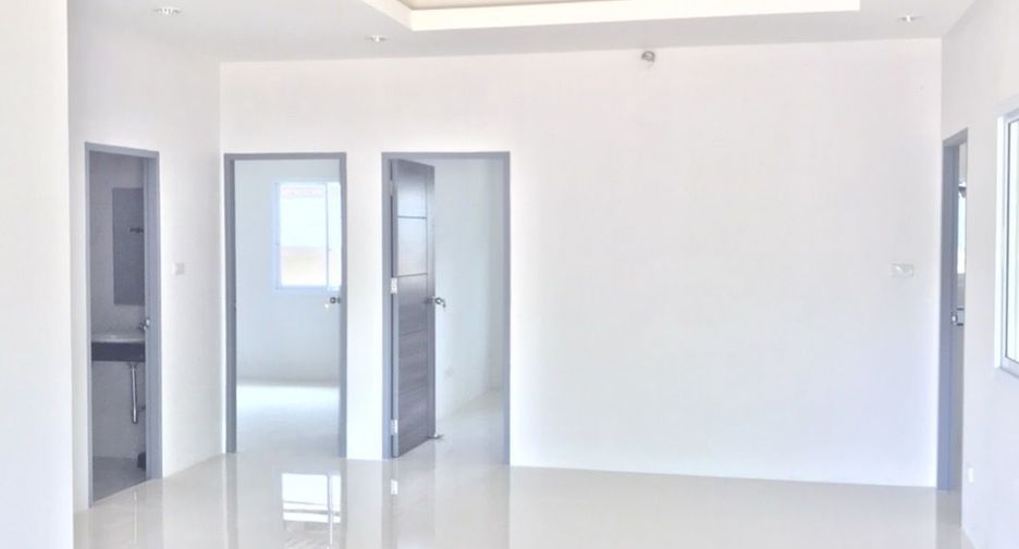 Saranis House