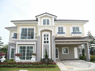 Golden Neo Sathorn