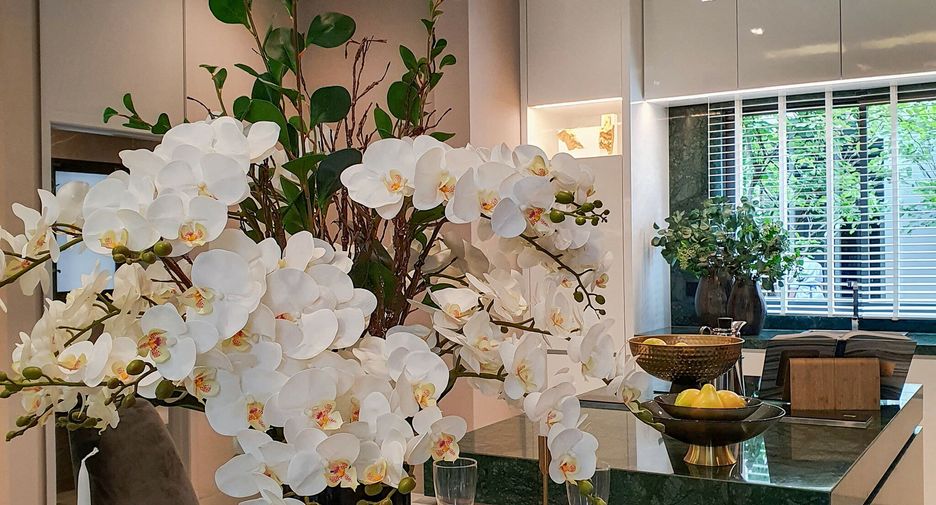 Grand Bangkok Boulevard East Rama 9